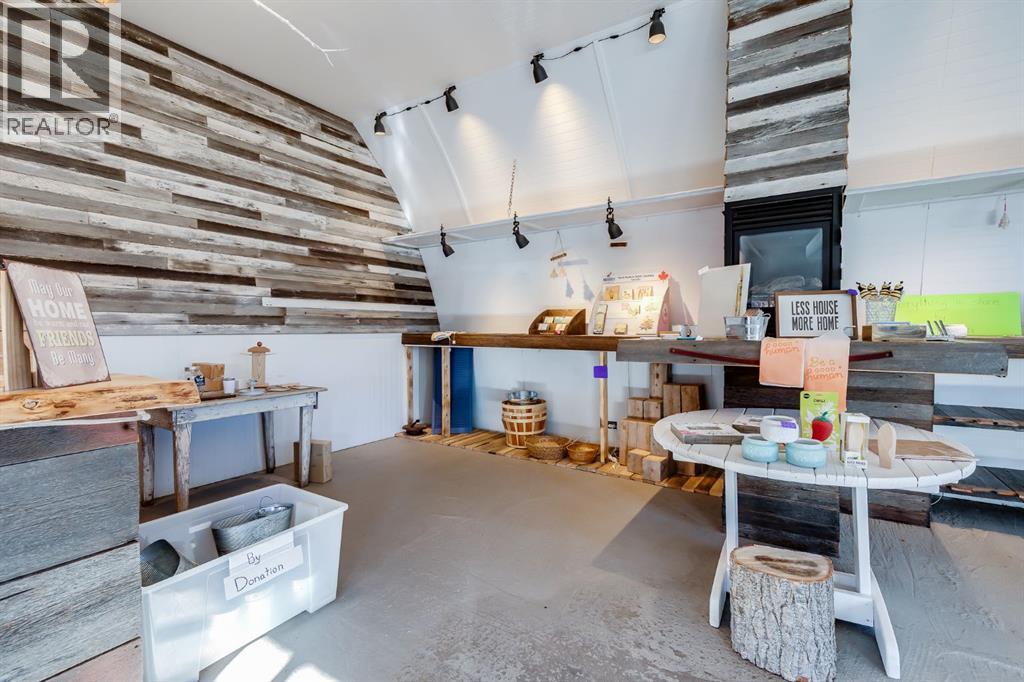 200 Main Street Property Photo 7