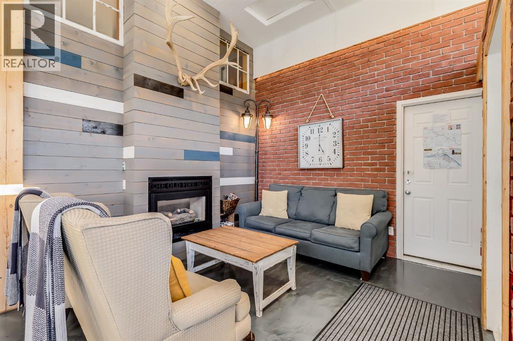 200 Main Street Property Photo 11