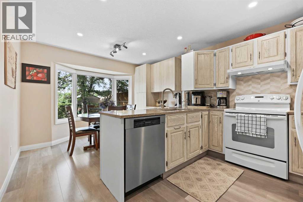 100 Hawkfield Crescent Property Photo 7