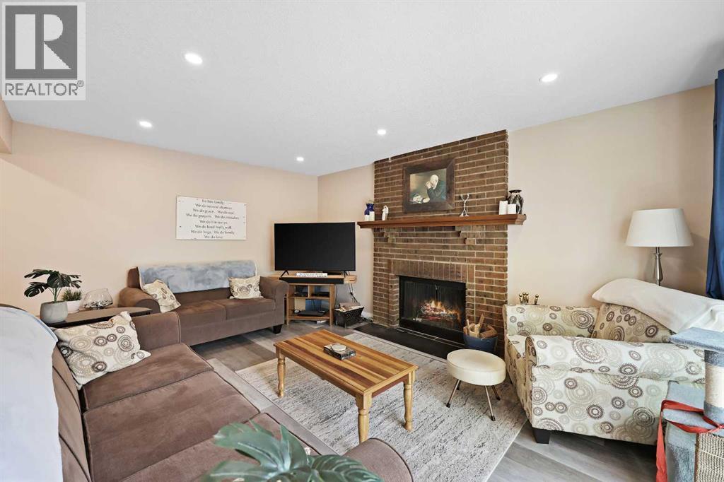 100 Hawkfield Crescent Property Photo 8