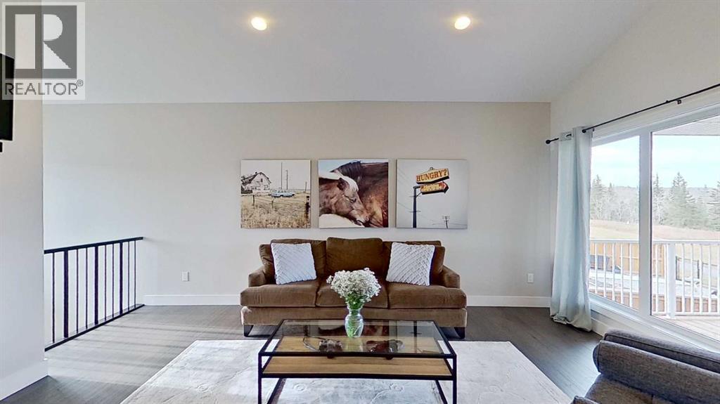 130 Riverwood Crescent Property Photo 5