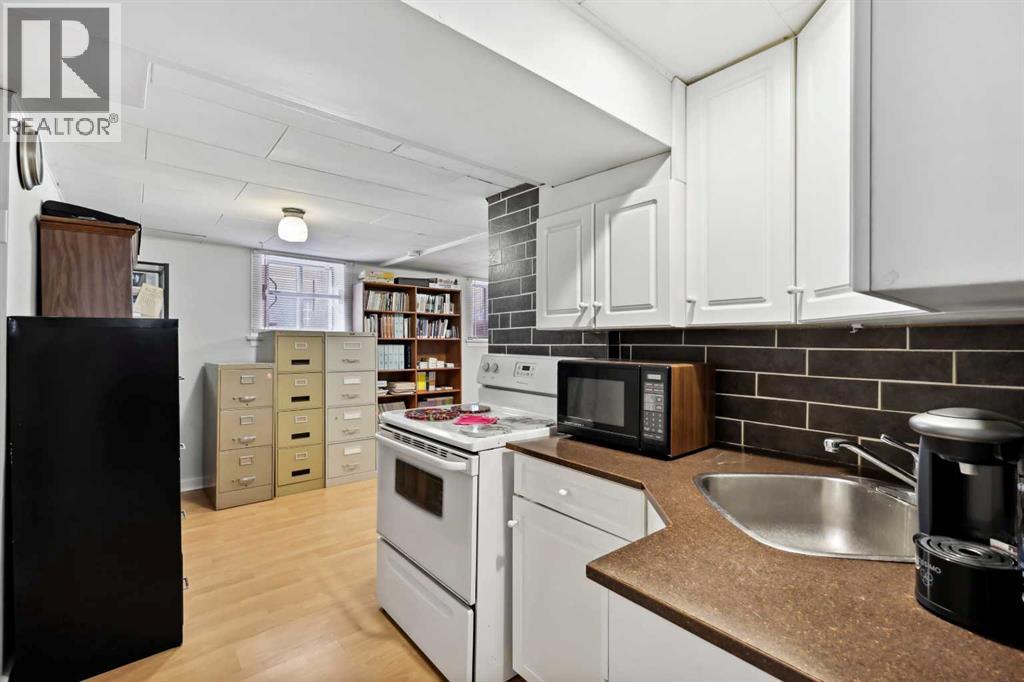 230 8a Street Ne Property Photo 18
