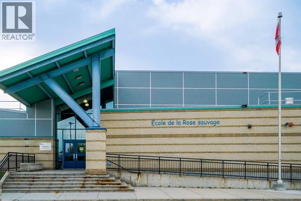 218 19 Avenue Property Photo 19