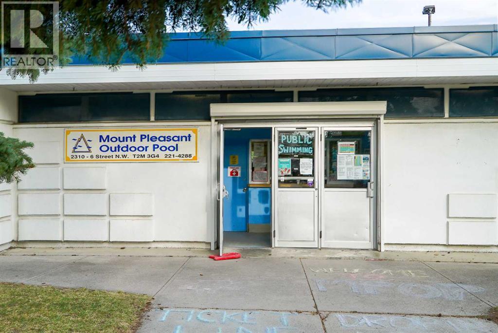 218 19 Avenue Property Photo 23