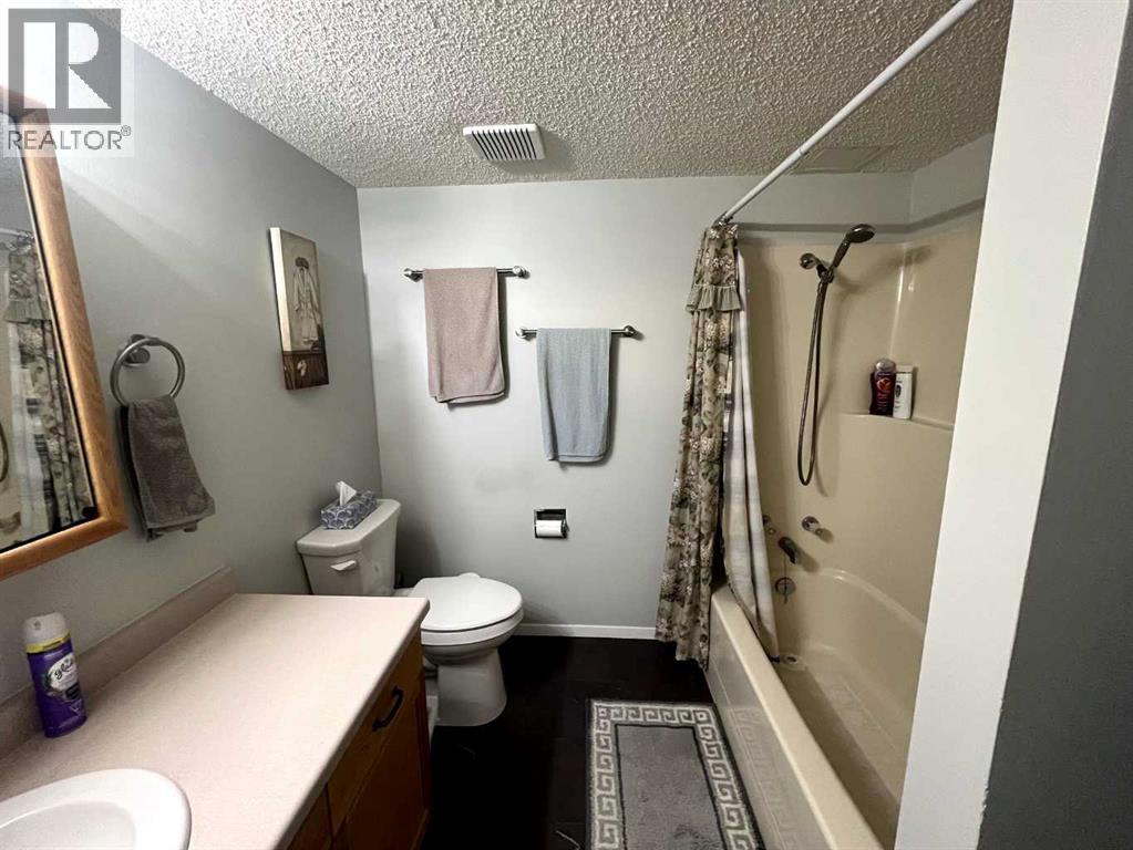 20 3 Street Property Photo 10