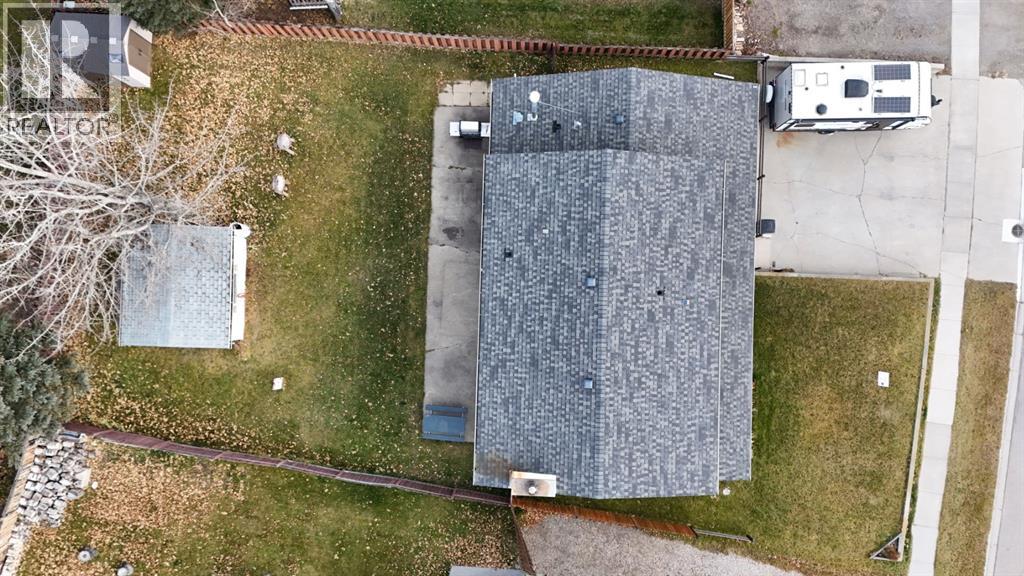 396 Mountain Street Property Photo 3