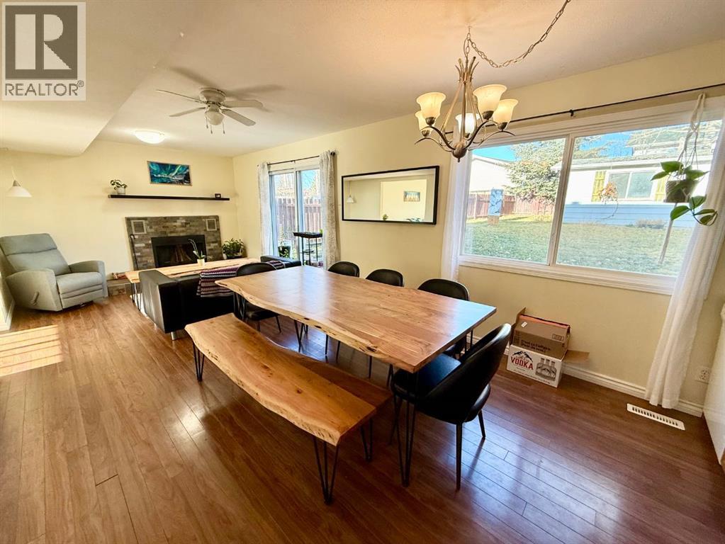 396 Mountain Street Property Photo 11