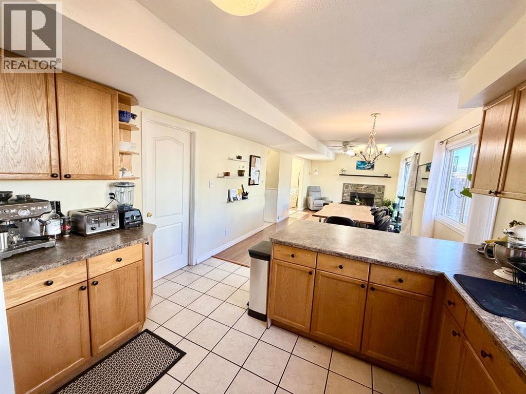 396 Mountain Street Property Photo 13