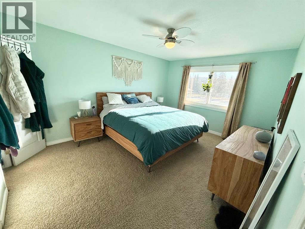 396 Mountain Street Property Photo 24