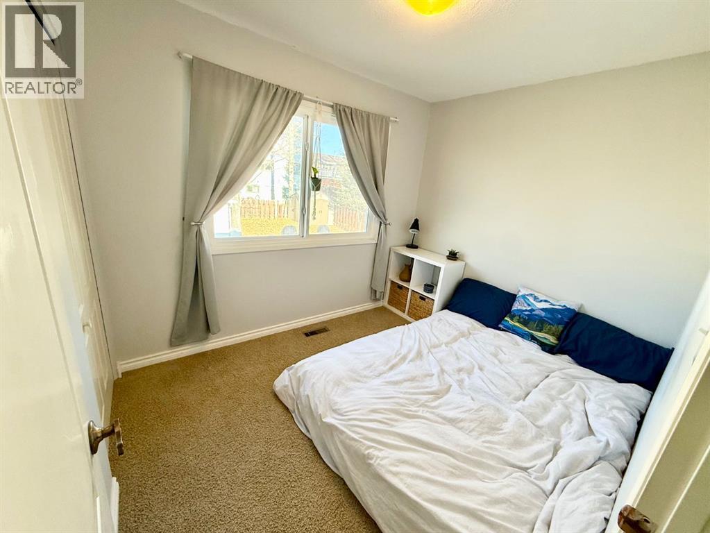 396 Mountain Street Property Photo 28