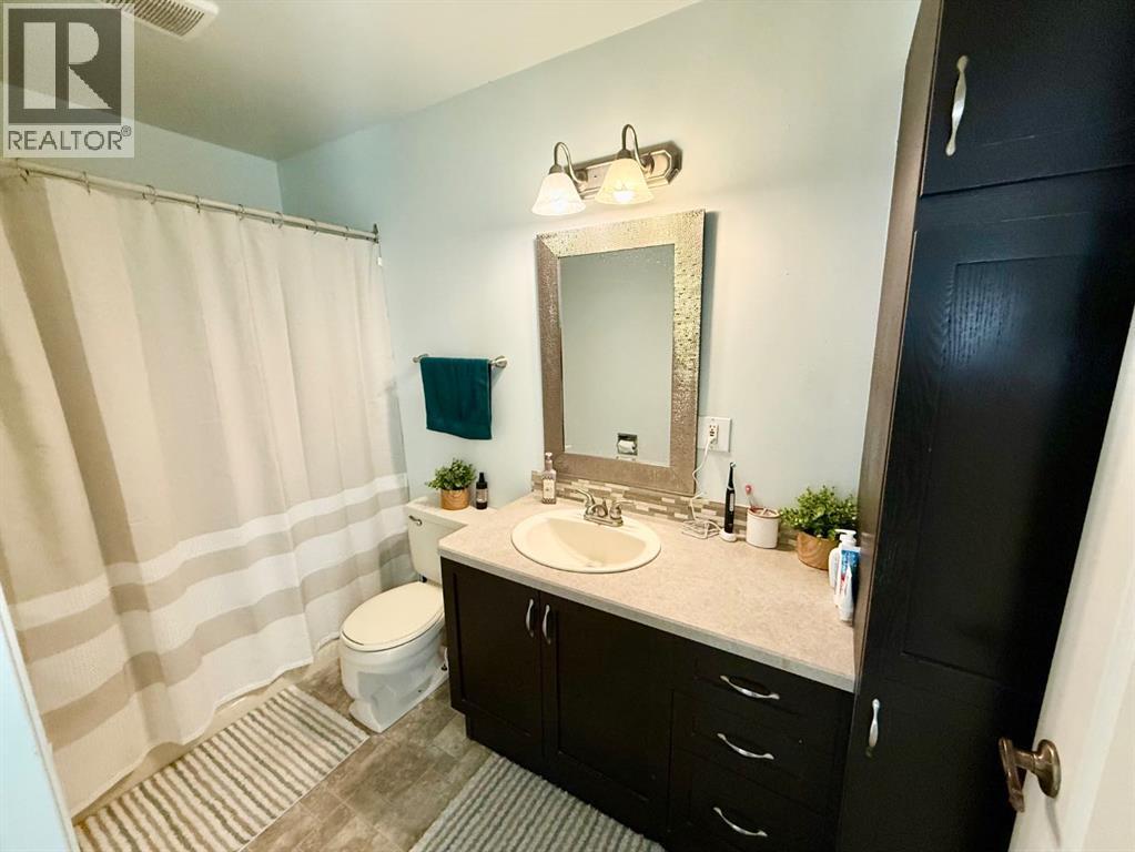 396 Mountain Street Property Photo 29