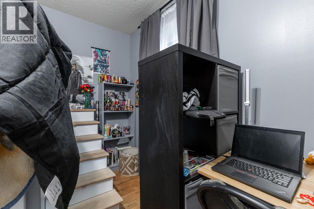 1210 5a Avenue Property Photo 18