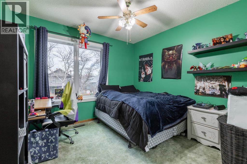 1210 5a Avenue Property Photo 19