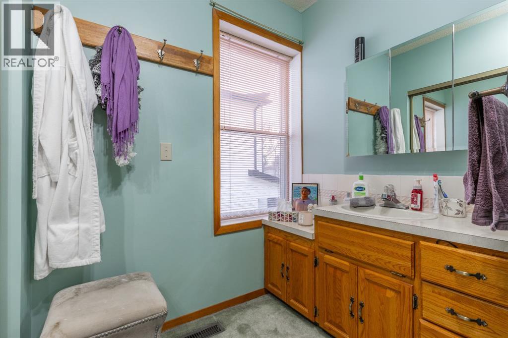 1210 5a Avenue Property Photo 26