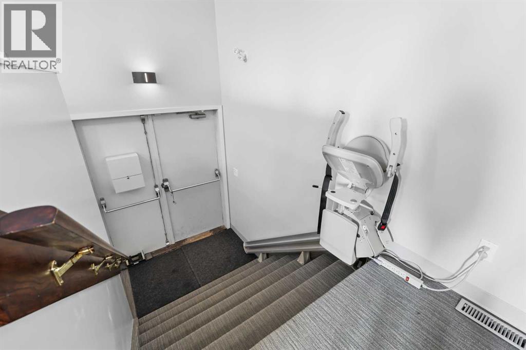 232 8a Street Ne Property Photo 22