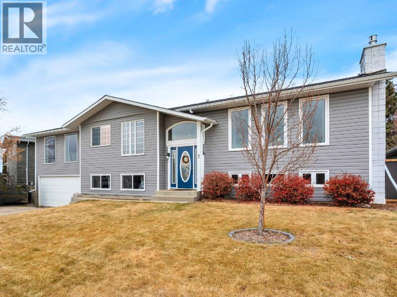 7 Westview Drive Property Photo 1