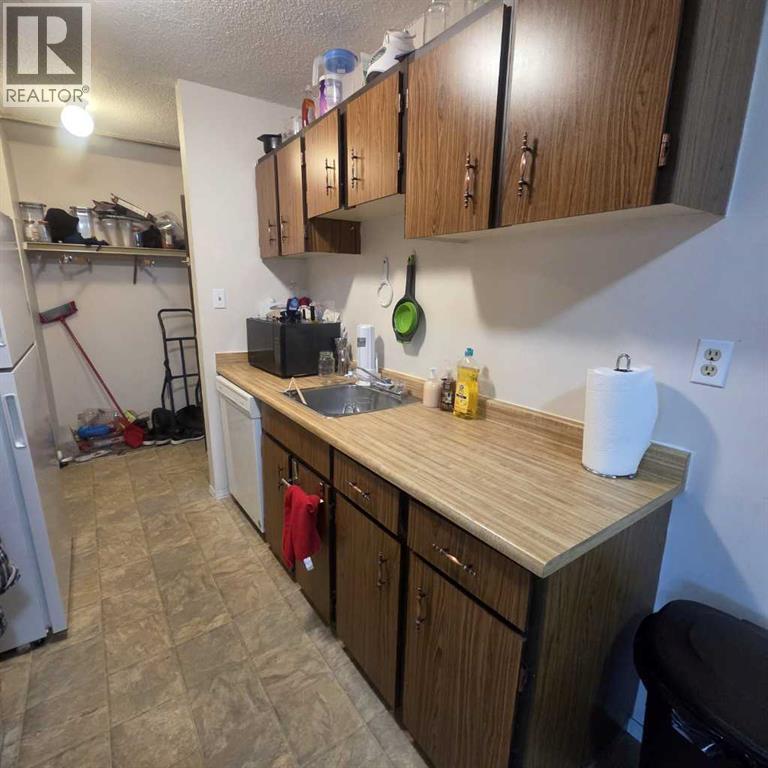 5611 9 Avenue Property Photo 7