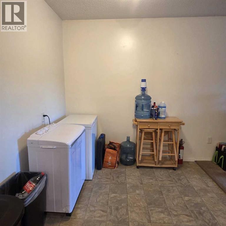 5611 9 Avenue Property Photo 9