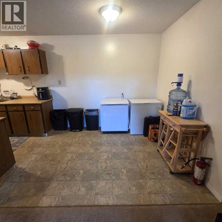 5611 9 Avenue Property Photo 10