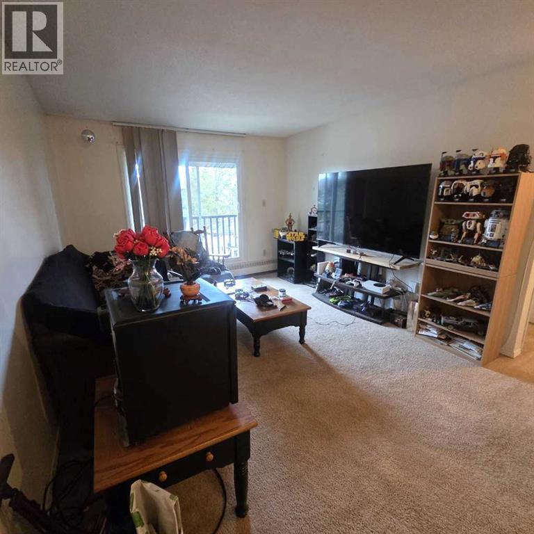 5611 9 Avenue Property Photo 12