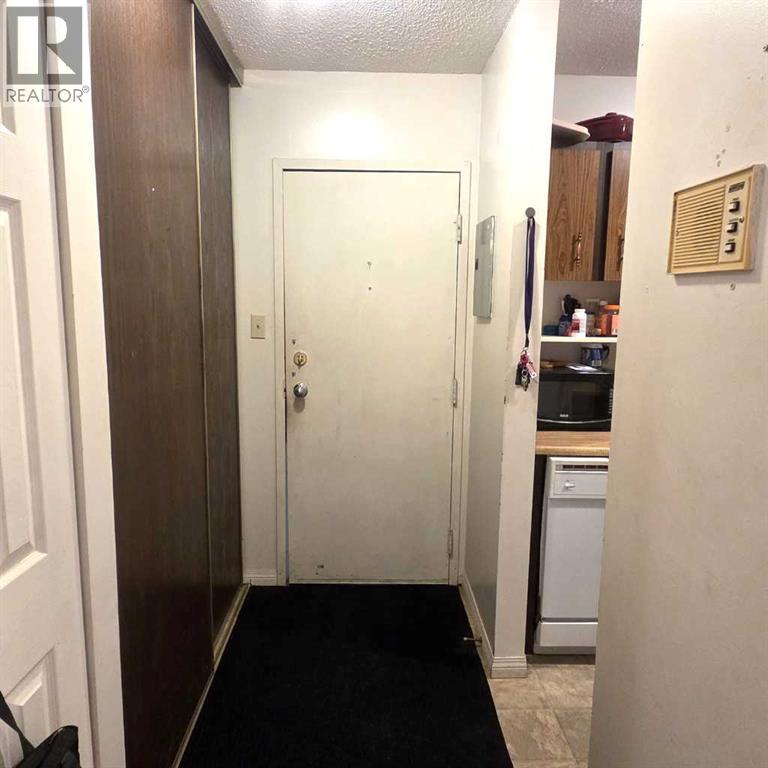 5611 9 Avenue Property Photo 24