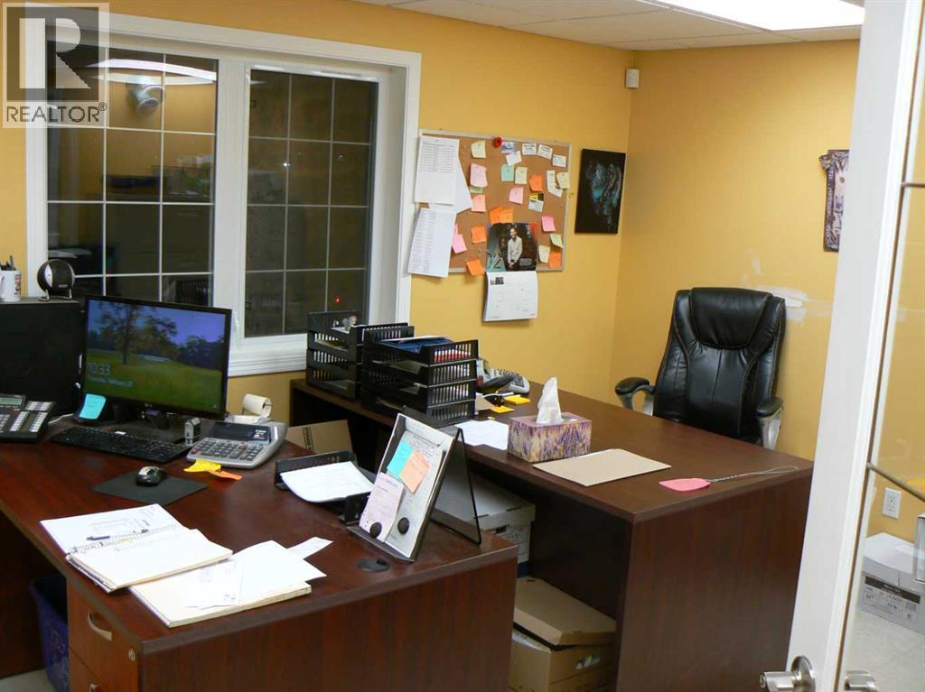 5317 53avenue Property Photo 6