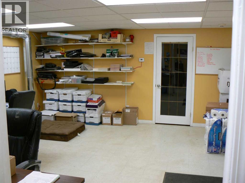 5317 53avenue Property Photo 7