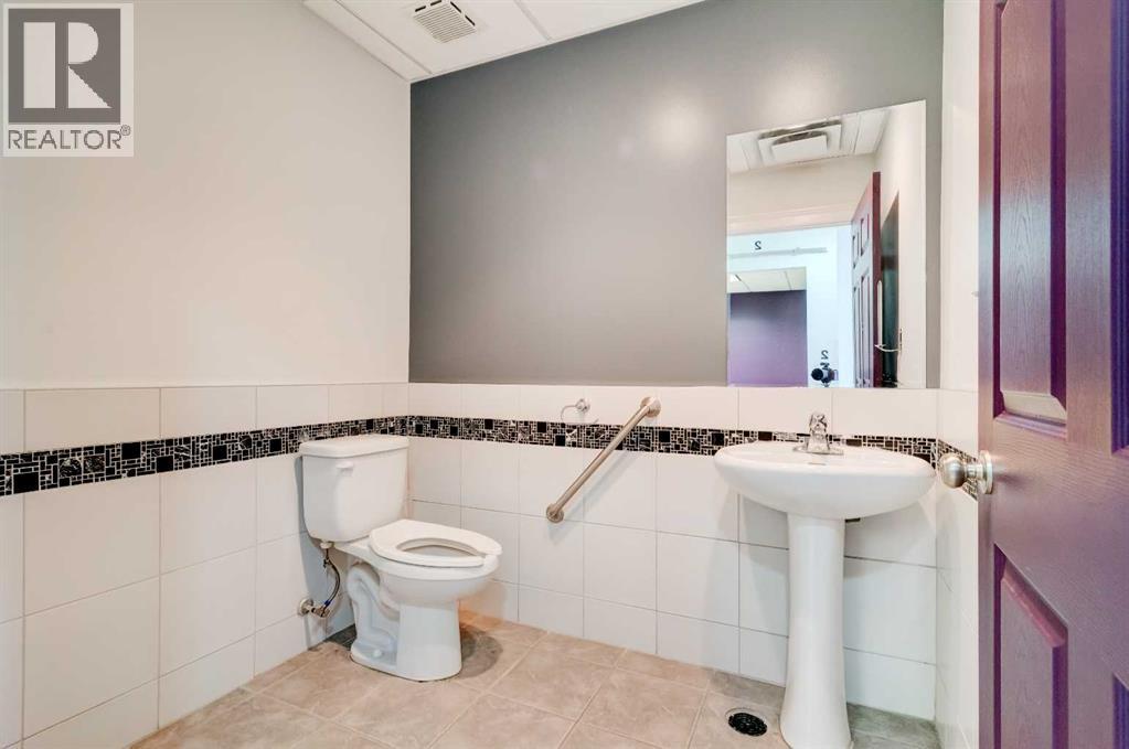 10920 84 Avenue Property Photo 6