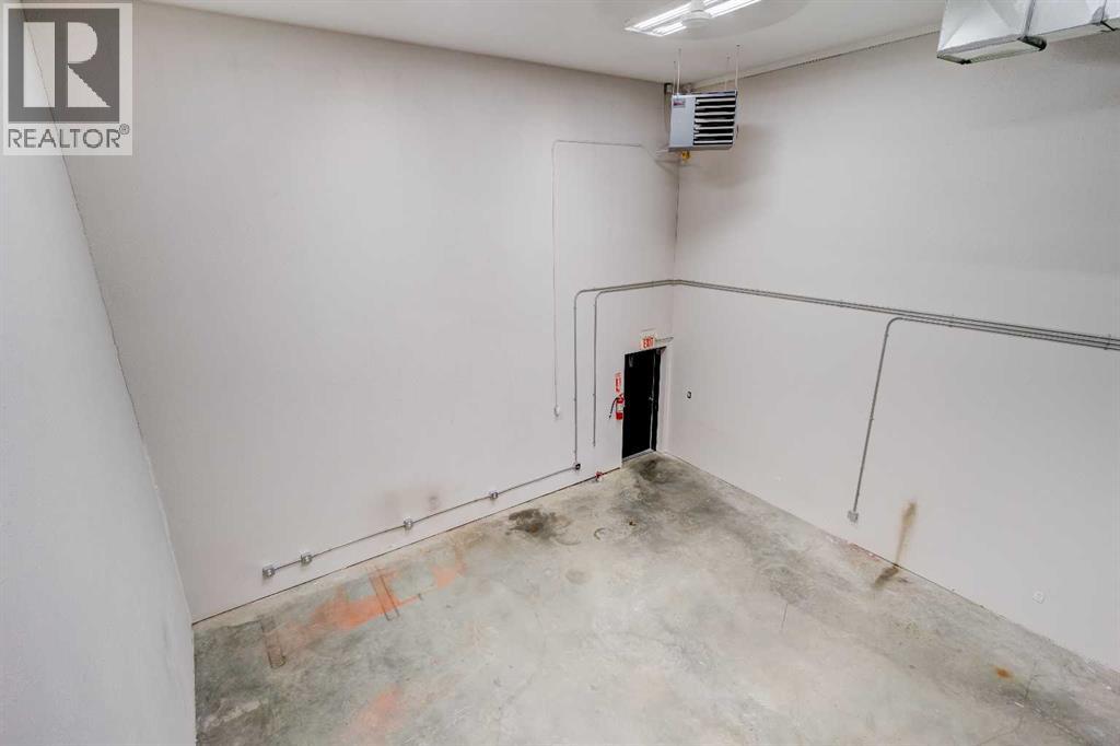 10920 84 Avenue Property Photo 16