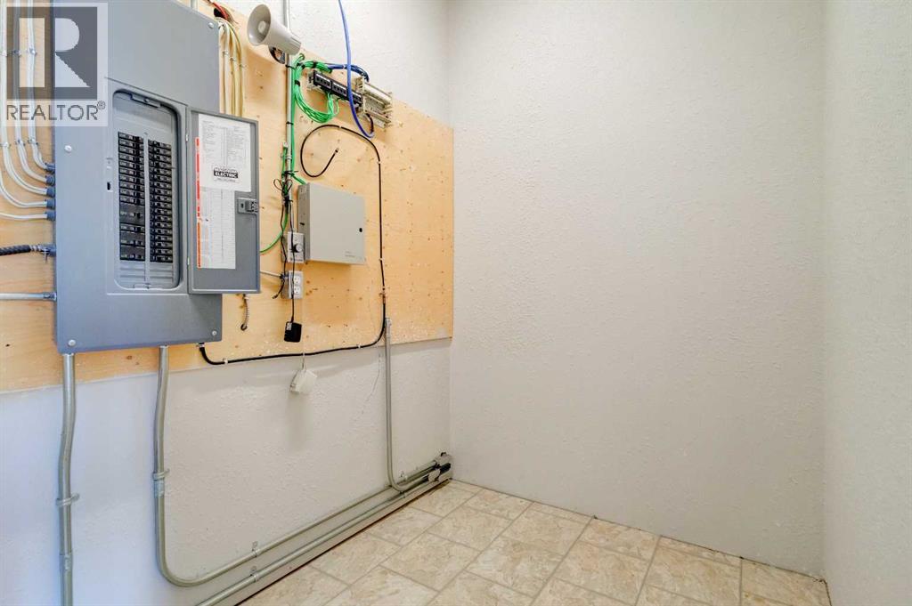 10920 84 Avenue Property Photo 24