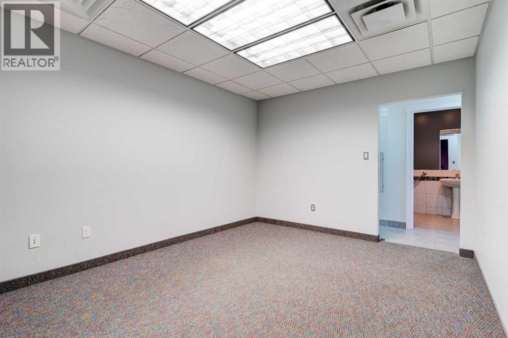 10920 84 Avenue Property Photo 25