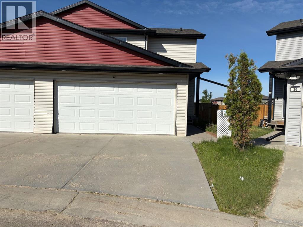 6802 50 Avenue Property Photo 1