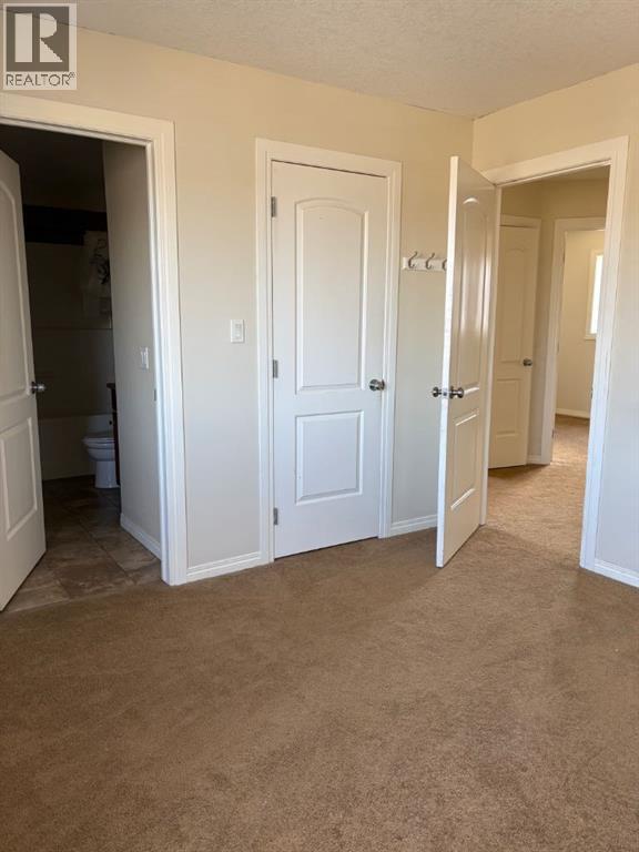 6802 50 Avenue Property Photo 5