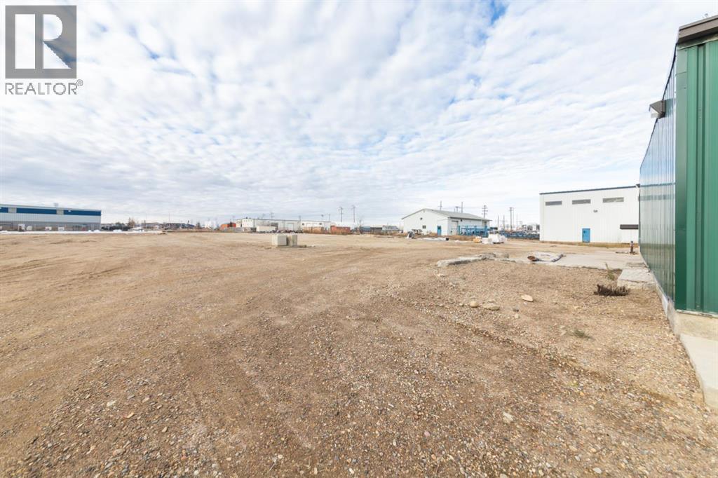 5520 59 Avenue Property Photo 13