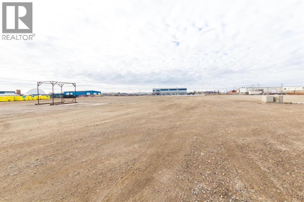 5520 59 Avenue Property Photo 14