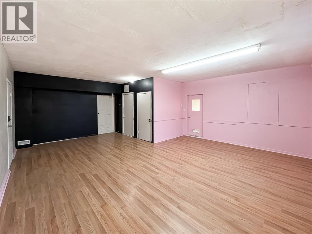 8 Railway Avenue Ne Property Photo 11