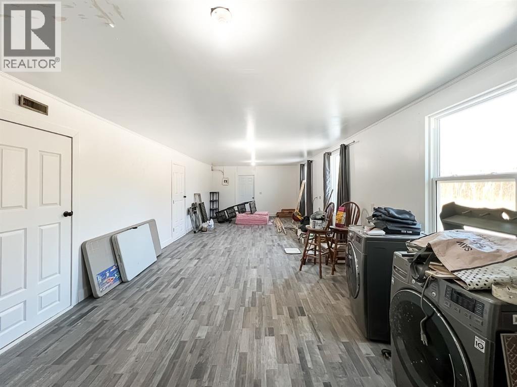 8 Railway Avenue Ne Property Photo 16