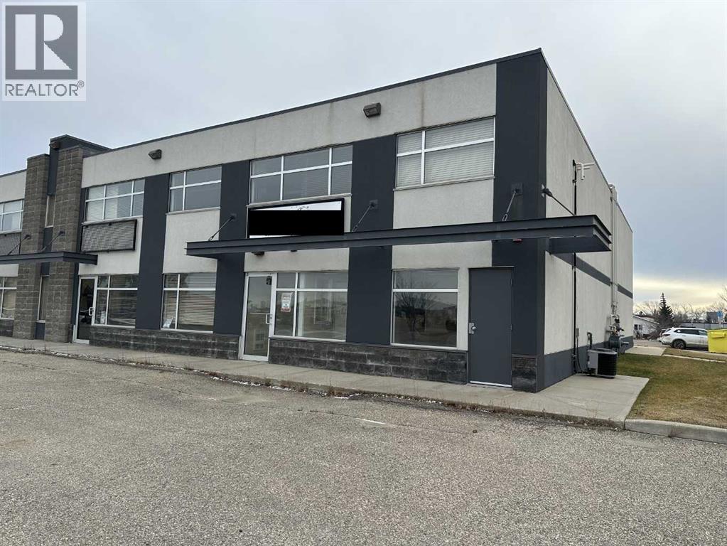 10071 120 Avenue Property Photo 1