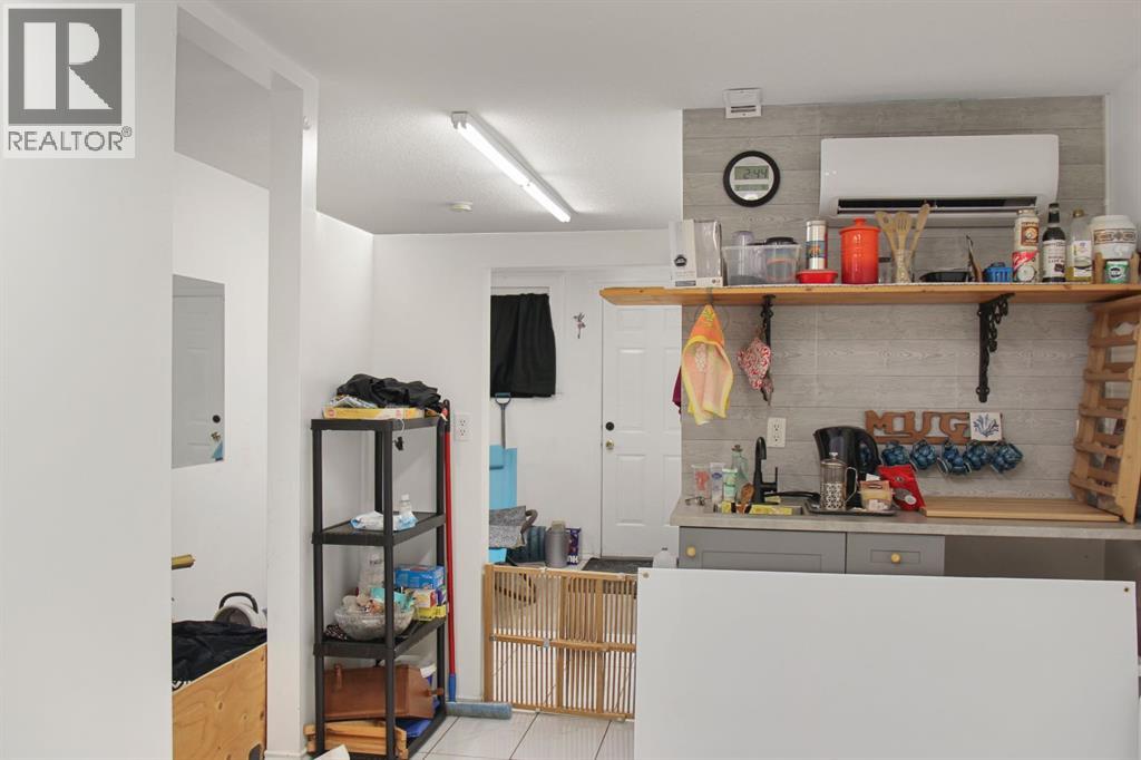 5205 50 Street Property Photo 8