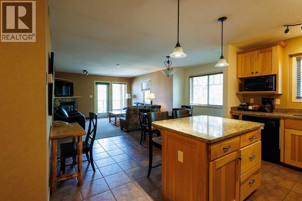 401 4 Street Property Photo 3