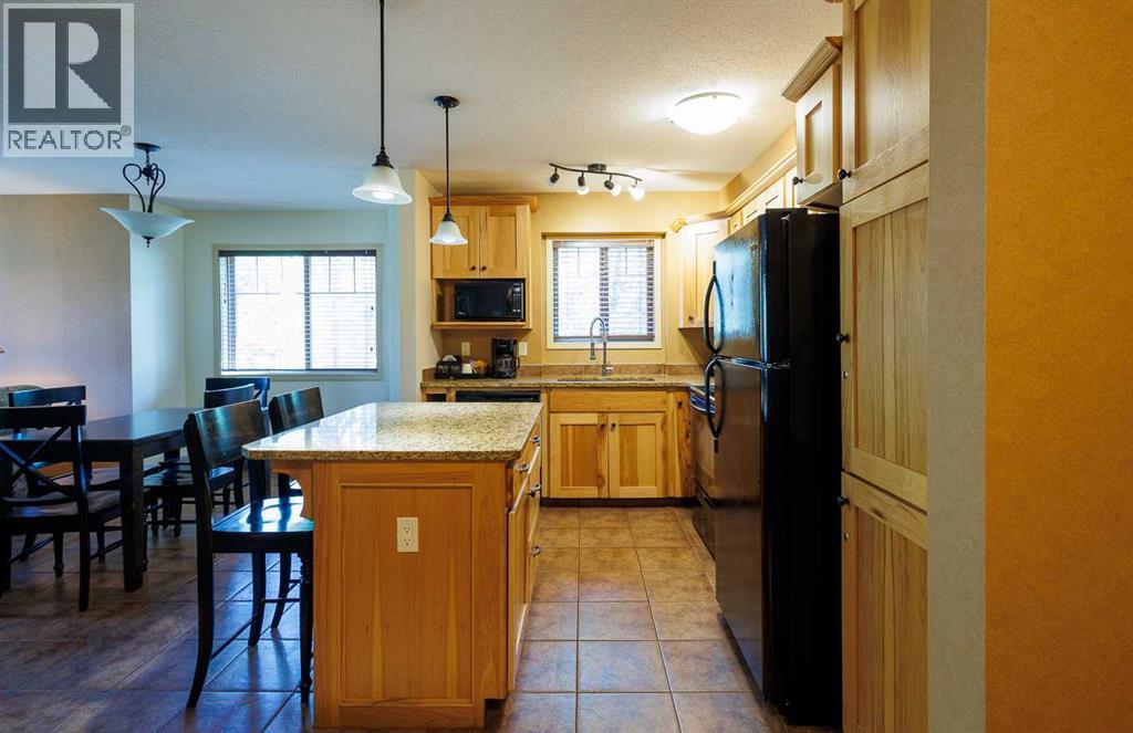 401 4 Street Property Photo 5