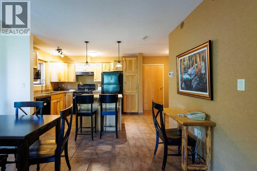 401 4 Street Property Photo 9