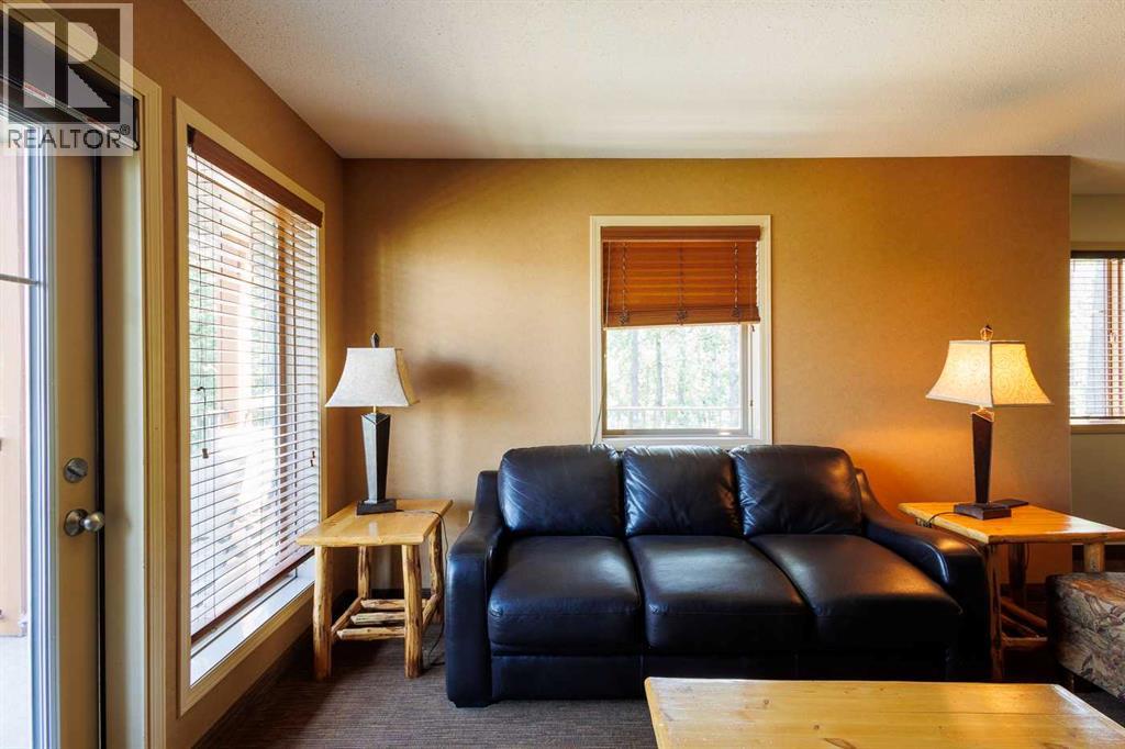 401 4 Street Property Photo 12