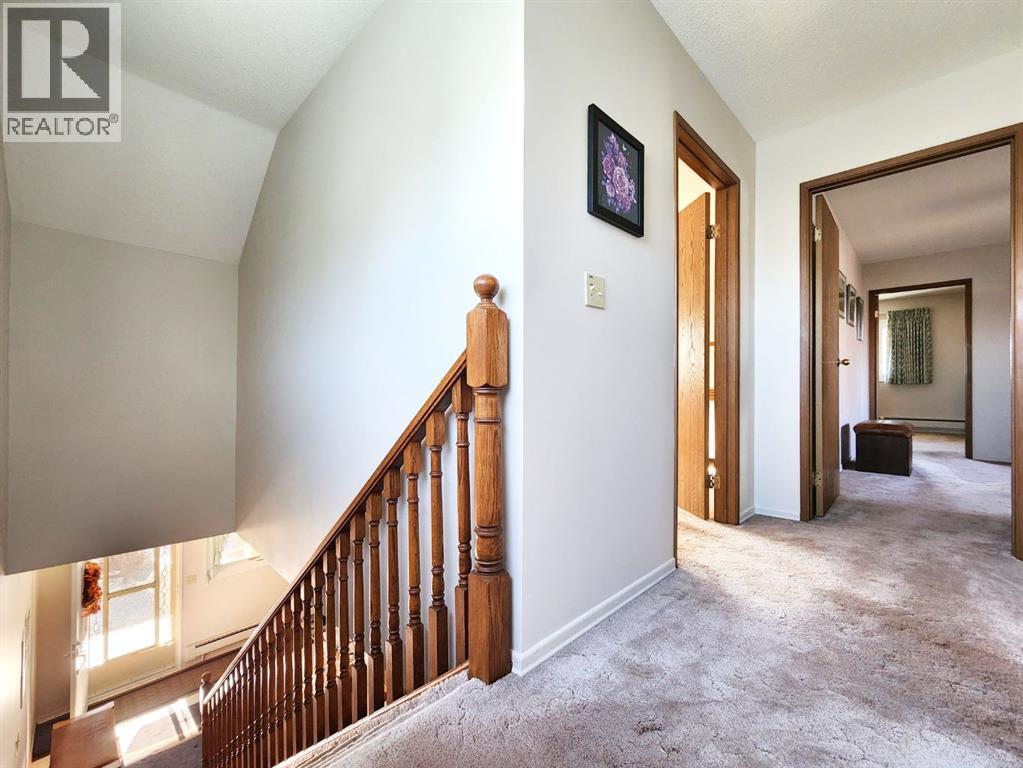112 43 Avenue W Property Photo 15