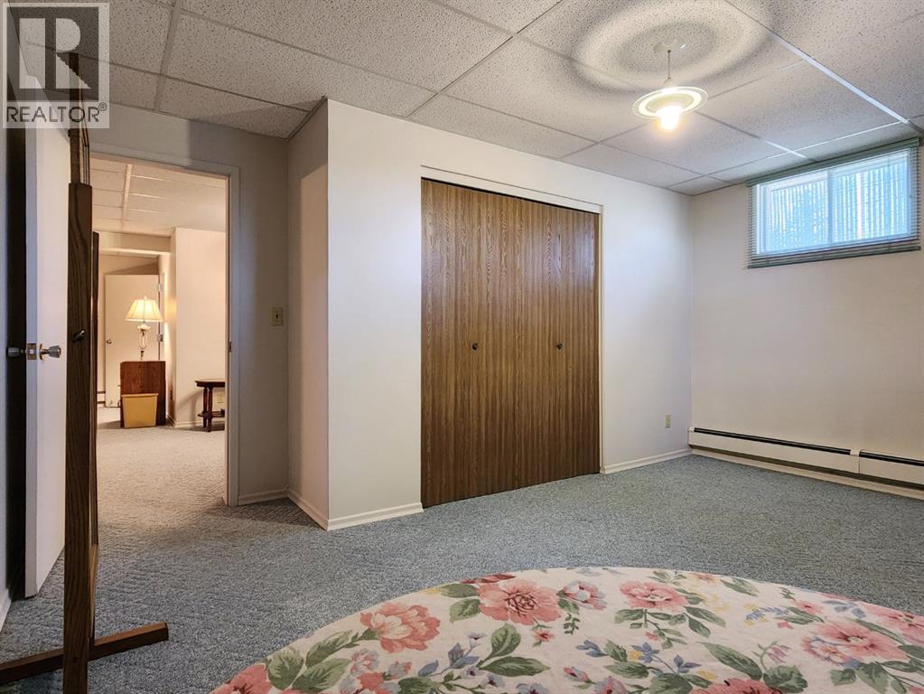 112 43 Avenue W Property Photo 29