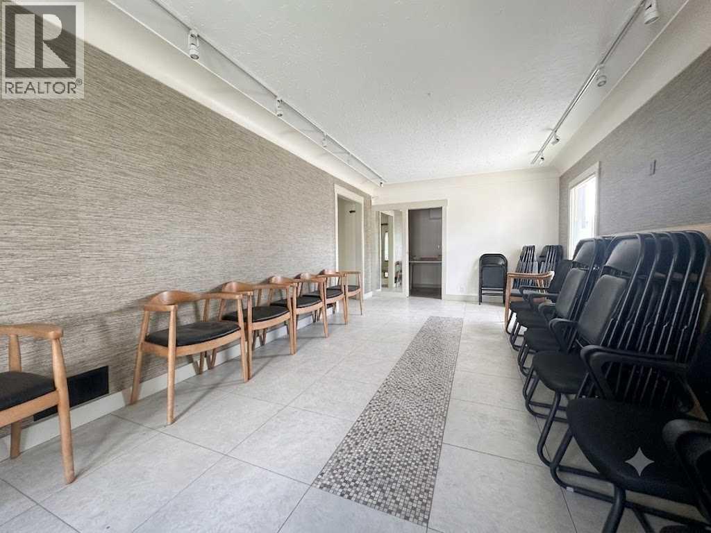 601 Marsh Road Ne Property Photo 7