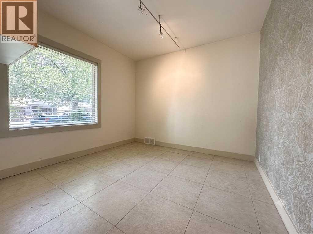 601 Marsh Road Ne Property Photo 11