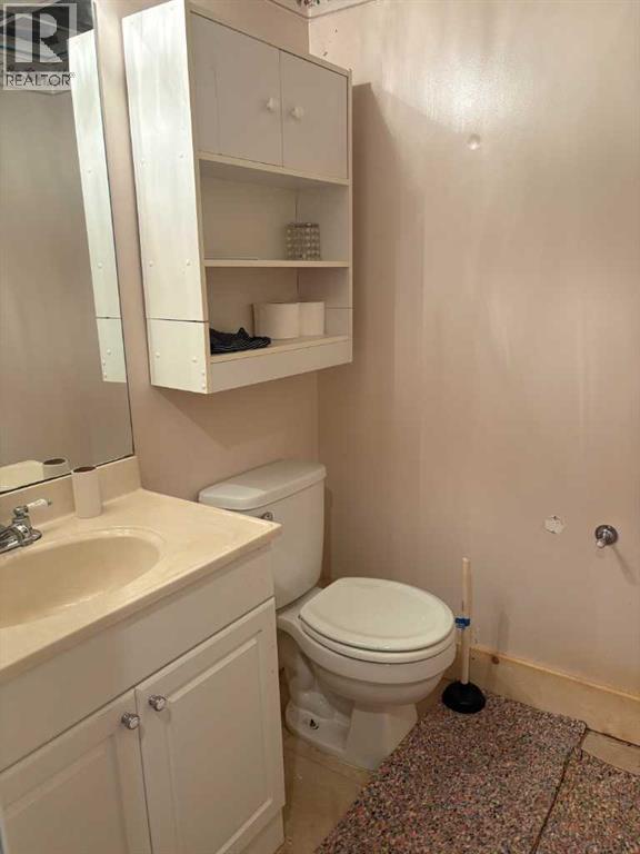 5019 51 Street Property Photo 14