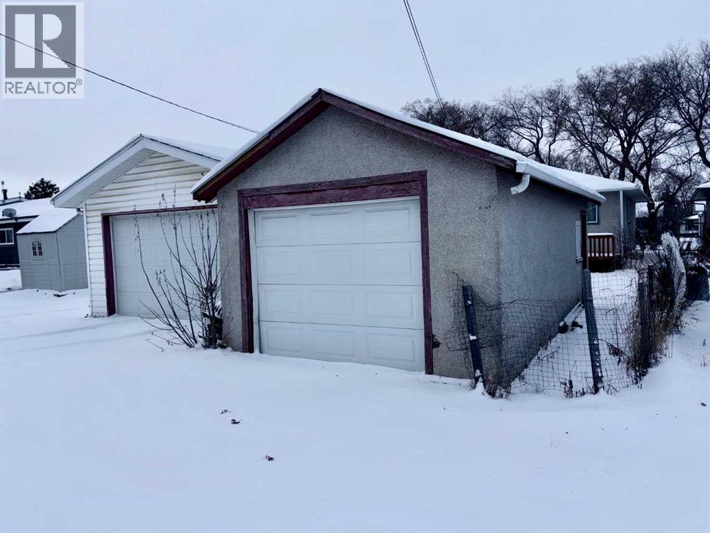 5019 51 Street Property Photo 22