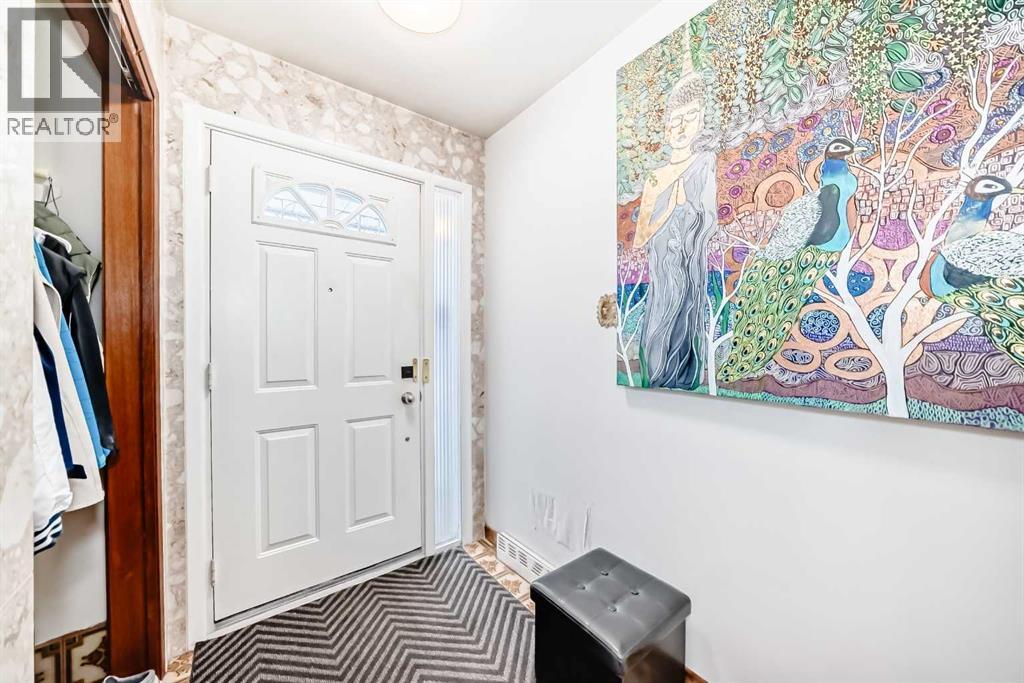 31 Fenton Road Se Property Photo 2